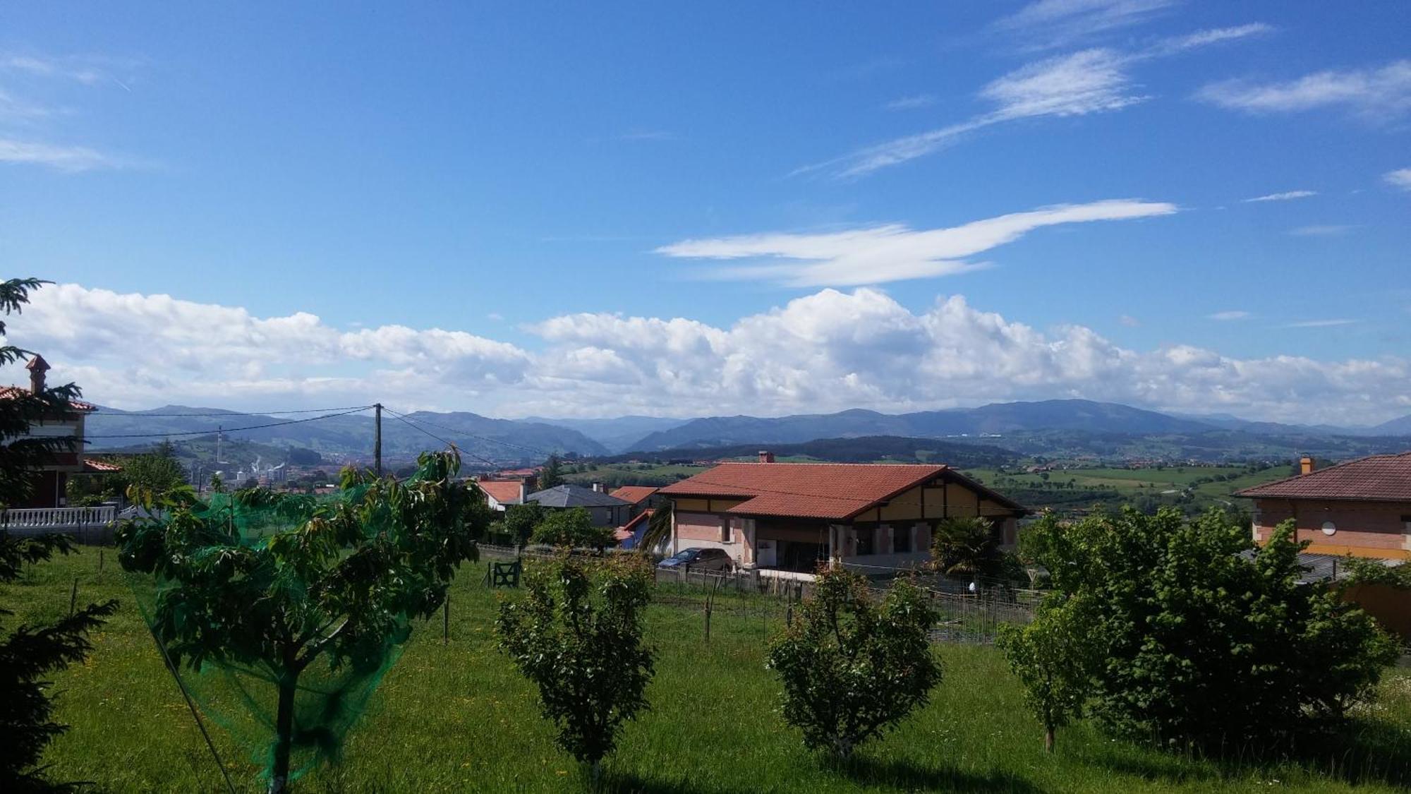 Posada Paz Hinojedo Exteriör bild