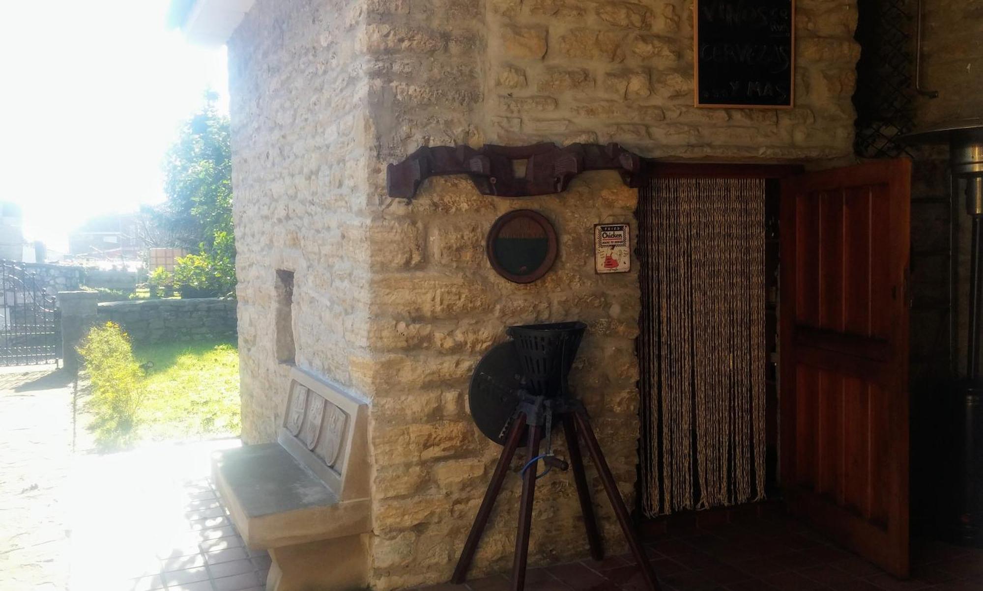 Posada Paz Hinojedo Exteriör bild