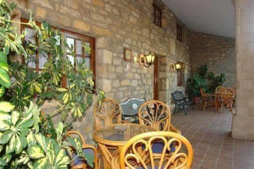 Posada Paz Hinojedo Exteriör bild