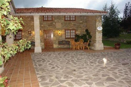 Posada Paz Hinojedo Exteriör bild